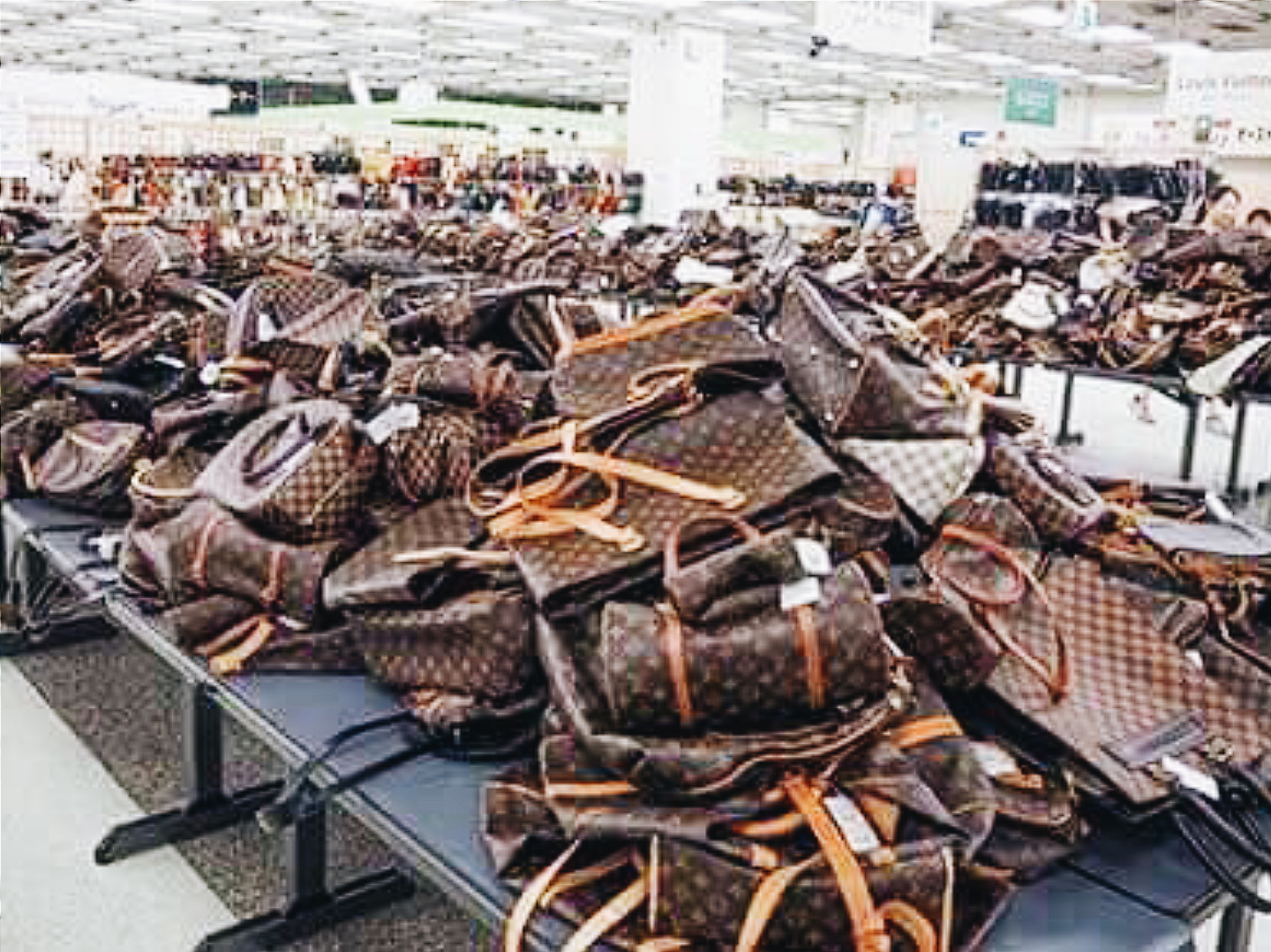 That Wild and Crazy Louis Vuitton Bags Sale in Tokyo! | The Bag Hag Diaries