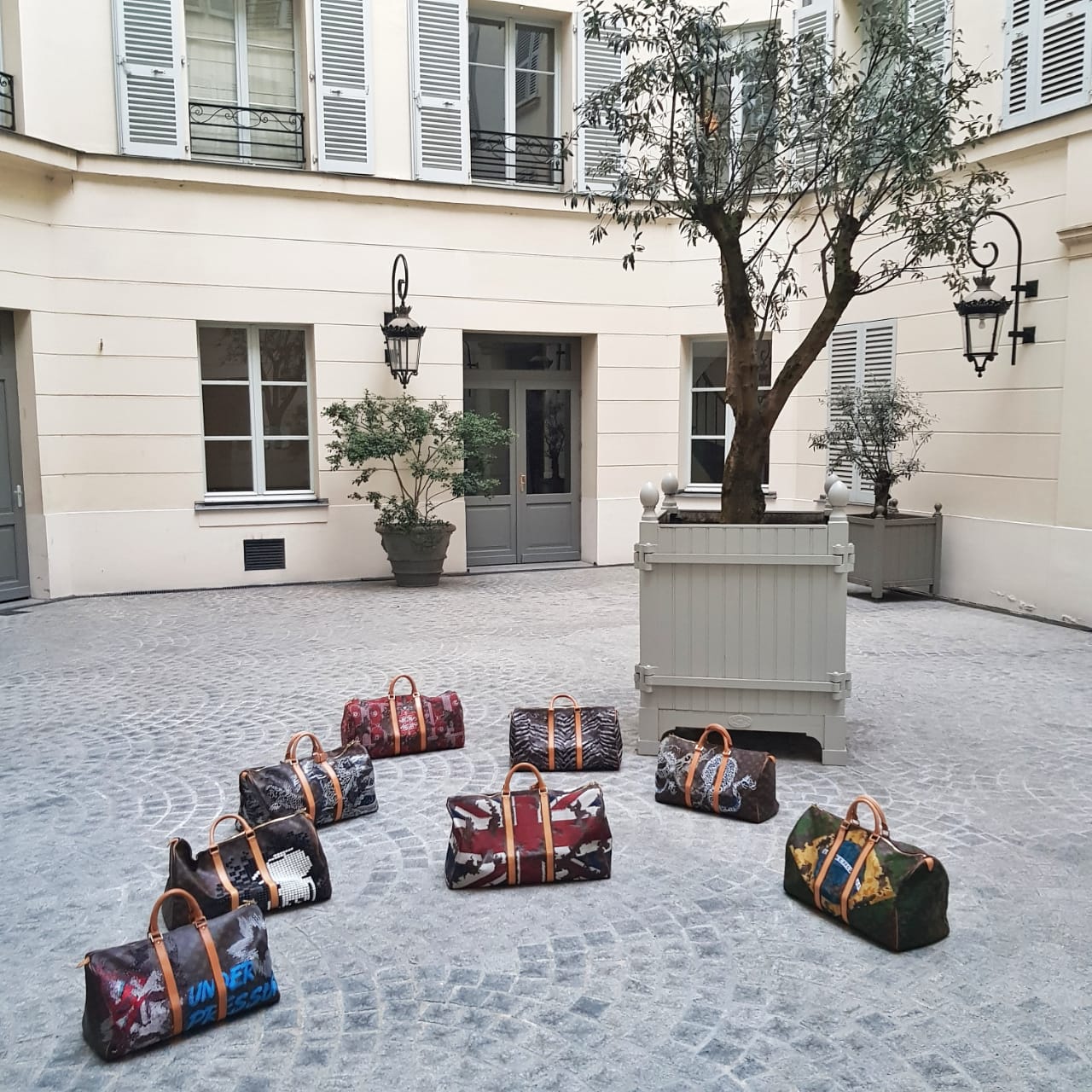 Bag Review: Versace Palazzo Empire Bag – The Bag Hag Diaries